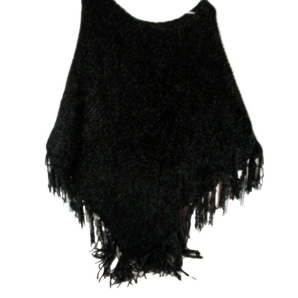 Women's Black Shawl With Fringe One Size Fits Most - Picture 2 of 11